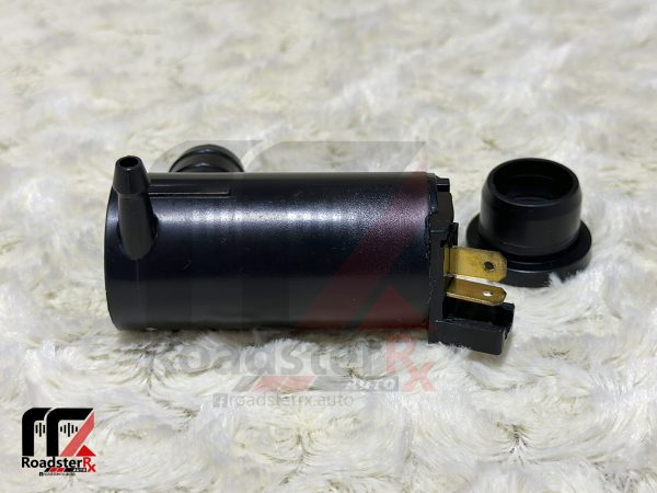 MOTOR,WINDSHIELD WASHER for Pajero Gen2/FM MB358361 - Image 2